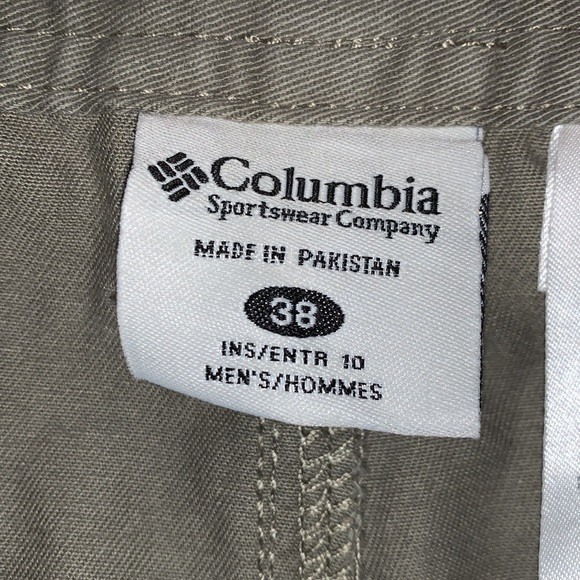 Columbia Shorts - Picture 3 of 4